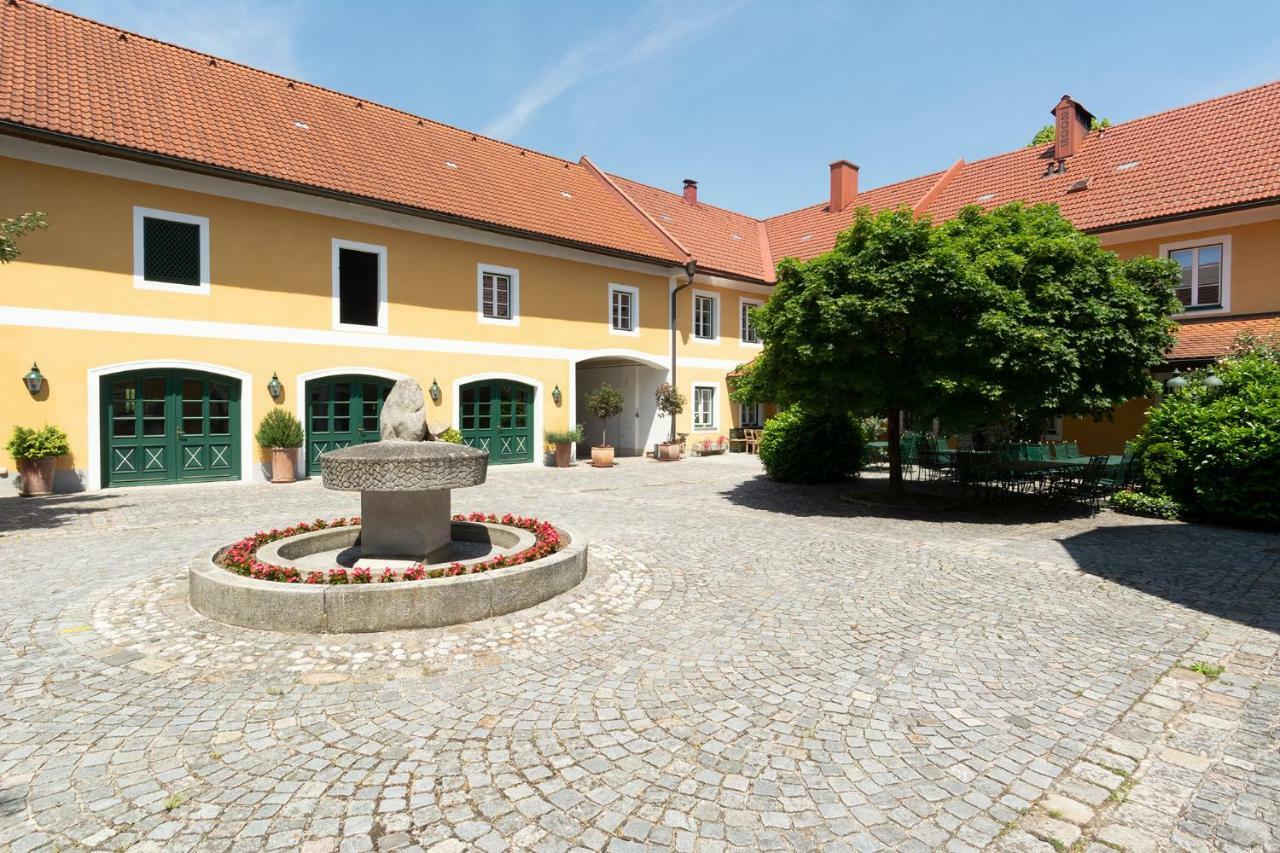 Gasthof Fischer Doernbach Wilhering Exterior foto