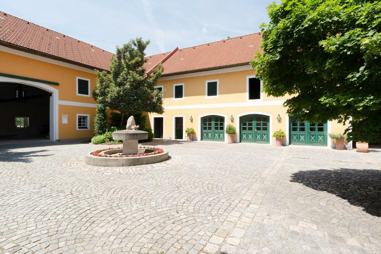 Gasthof Fischer Doernbach Wilhering Exterior foto